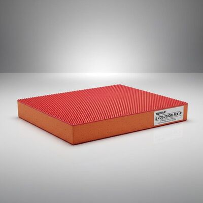 مطاط طاولة تنس تيبهير إيفولوشن إم إكس بي مقاس 1200 مم × 800 مم × 1500 مم مصمم لتعزيز الدوران والتحكم بتردد اهتزاز 70 دورة في الدقيقة